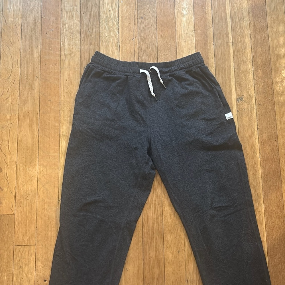 Vuori Performance Jogger Charcoal Heather DreamKnit Women’s Small